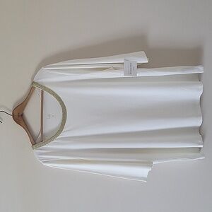 NWT Belle by Kim Gravel White Tunic Gold Neckline Size 3X